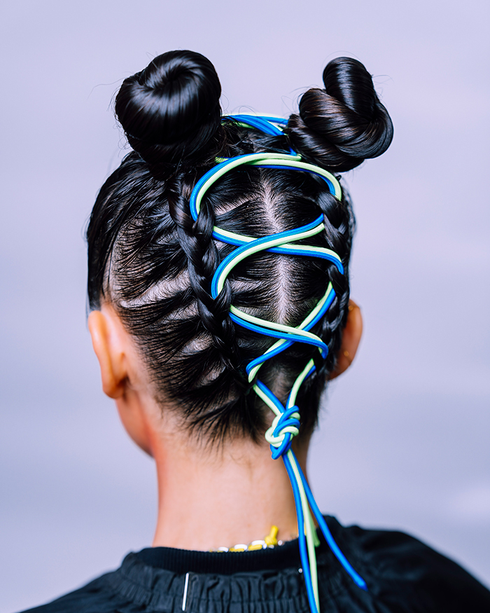 Step-by-Step: DAMUR Fashion Week Look von Paul Mitchell