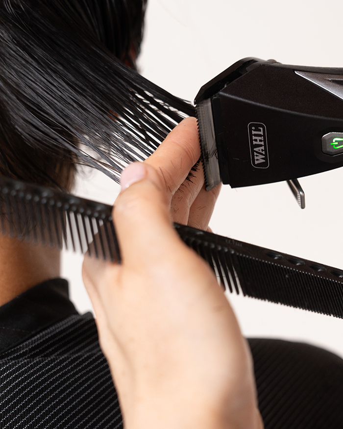 Step by Step Männerhaarschnitt präsentiert von Wahl Professional